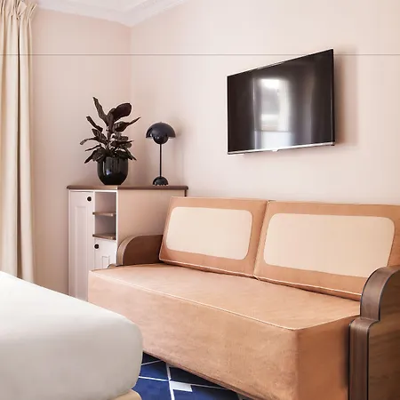Bienvenue Hotel 4*